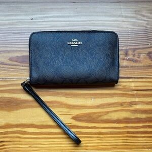 Coach Black Leather Wristlet